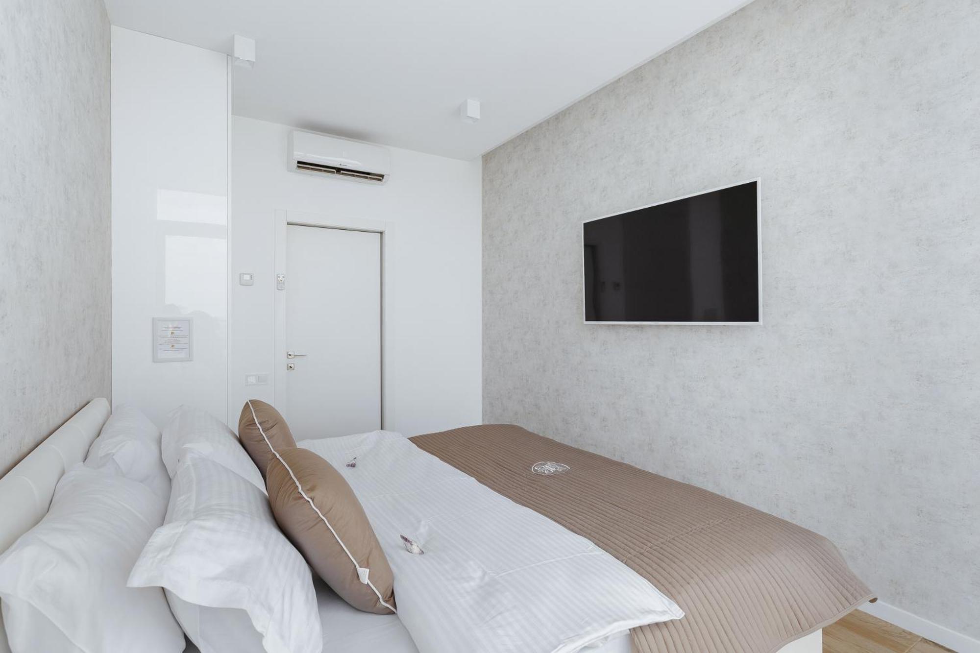 Prestige Plaza Apartments Odessa Exterior foto
