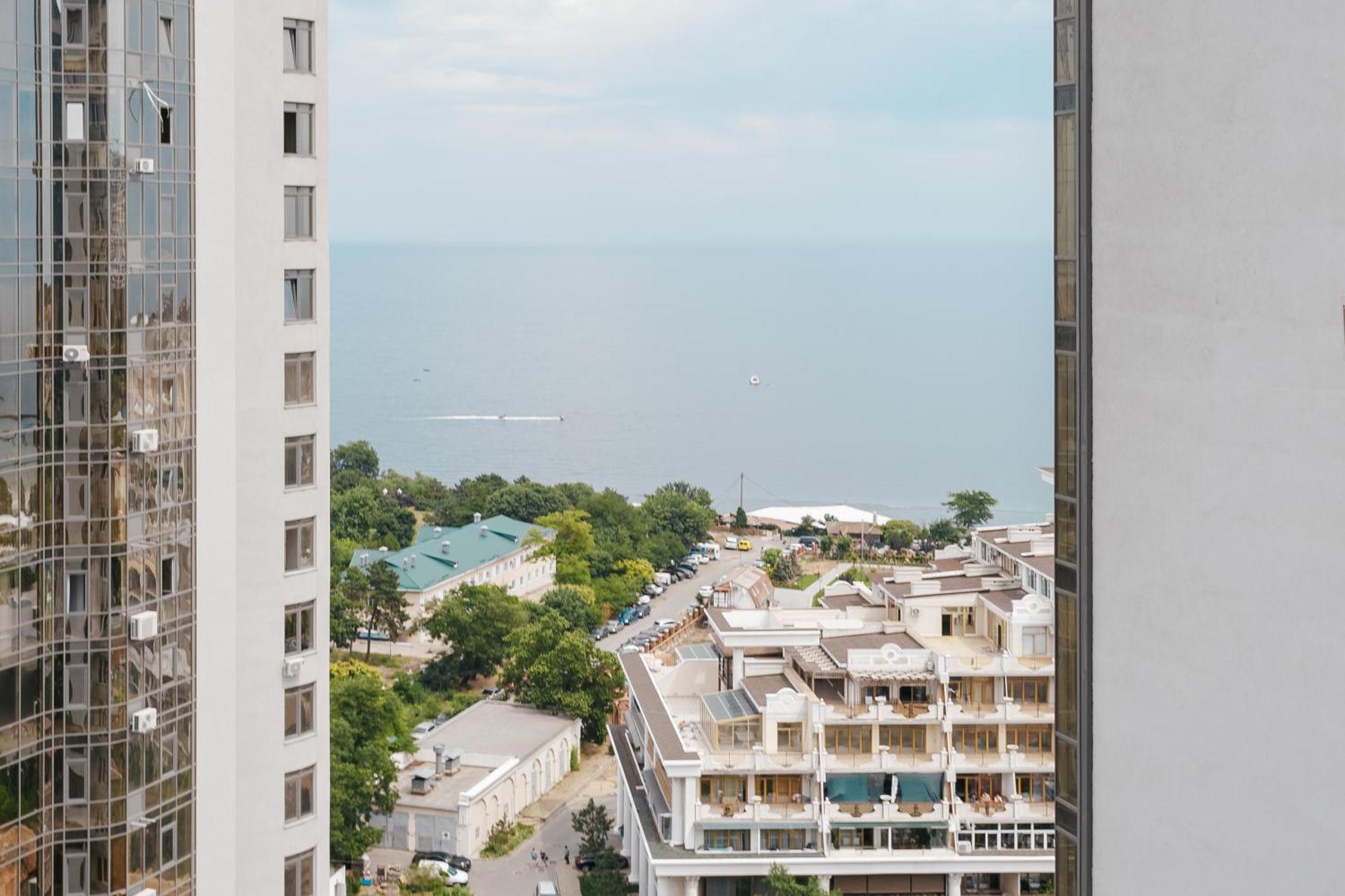 Prestige Plaza Apartments Odessa Exterior foto